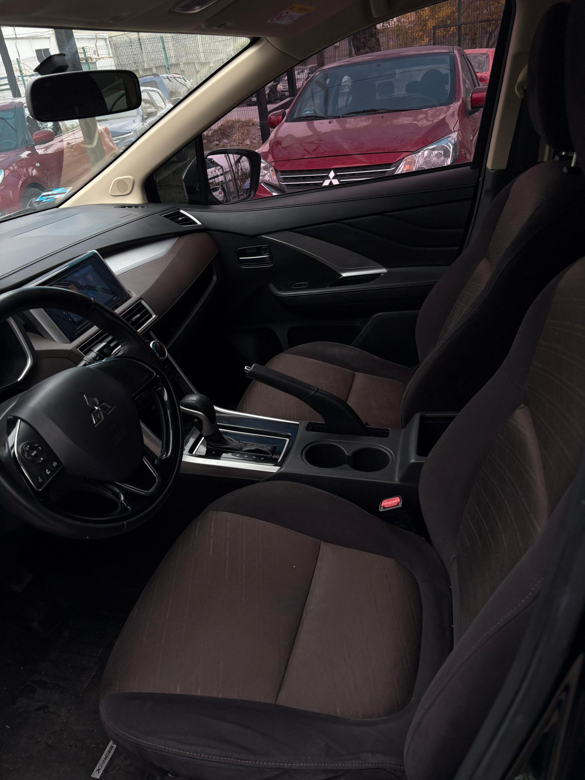 MITSUBISHI XPANDER CROSS