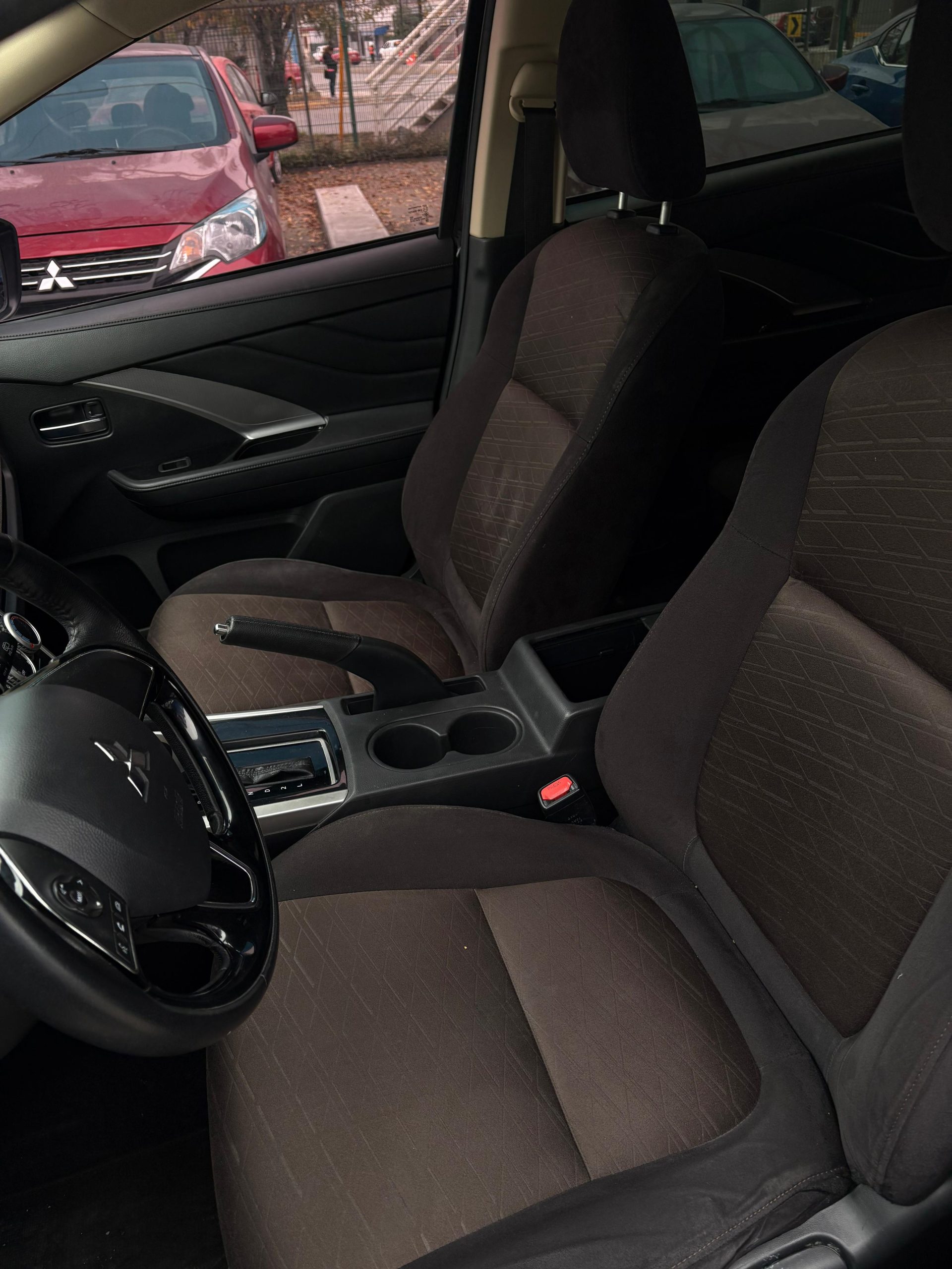 MITSUBISHI XPANDER CROSS