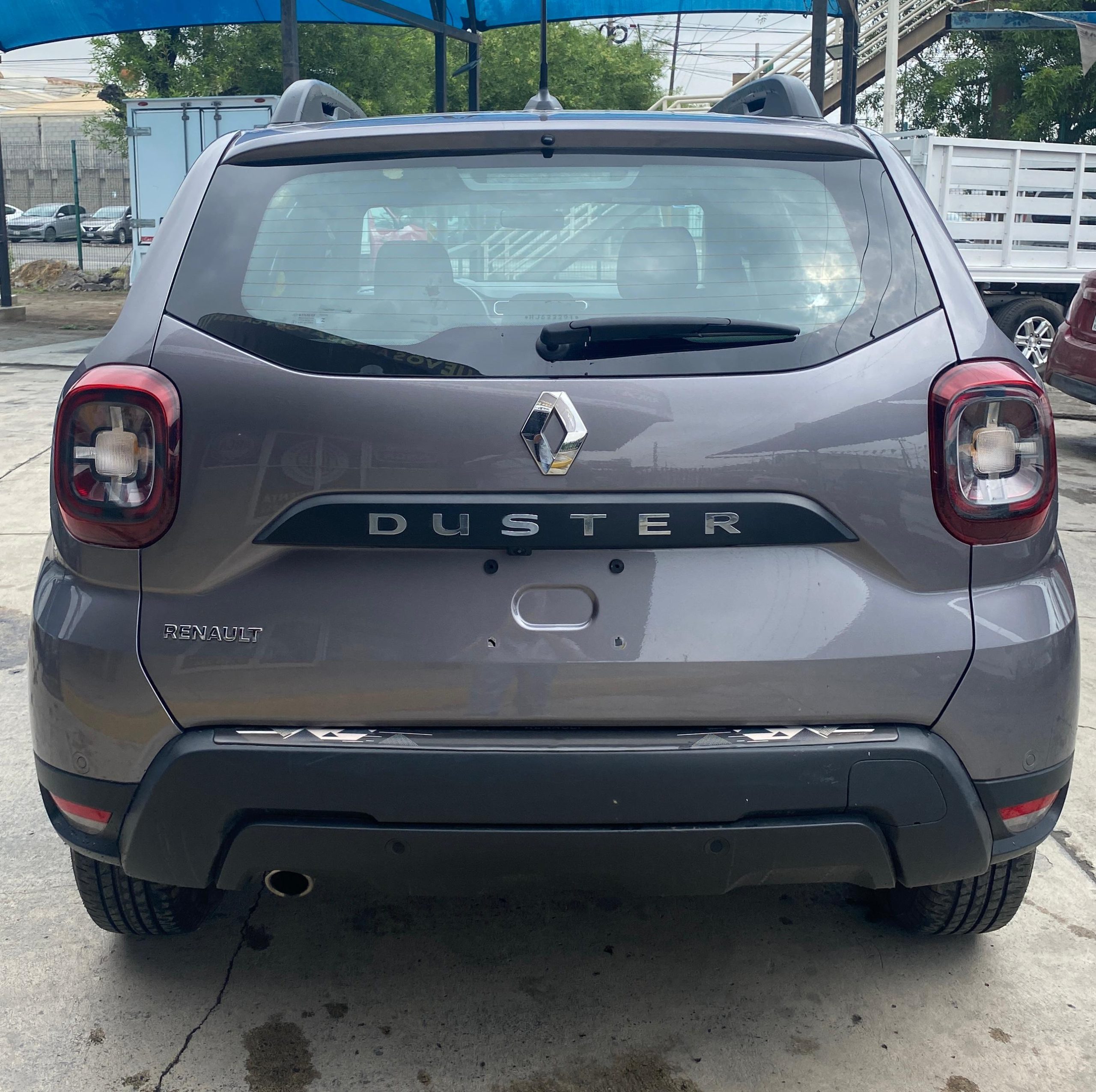 RENAULT DUSTER INTENSE